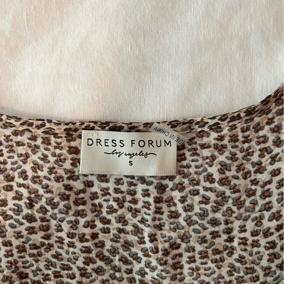 Urban Outfitters Leopard Midi Dress - Picture 3 of 3